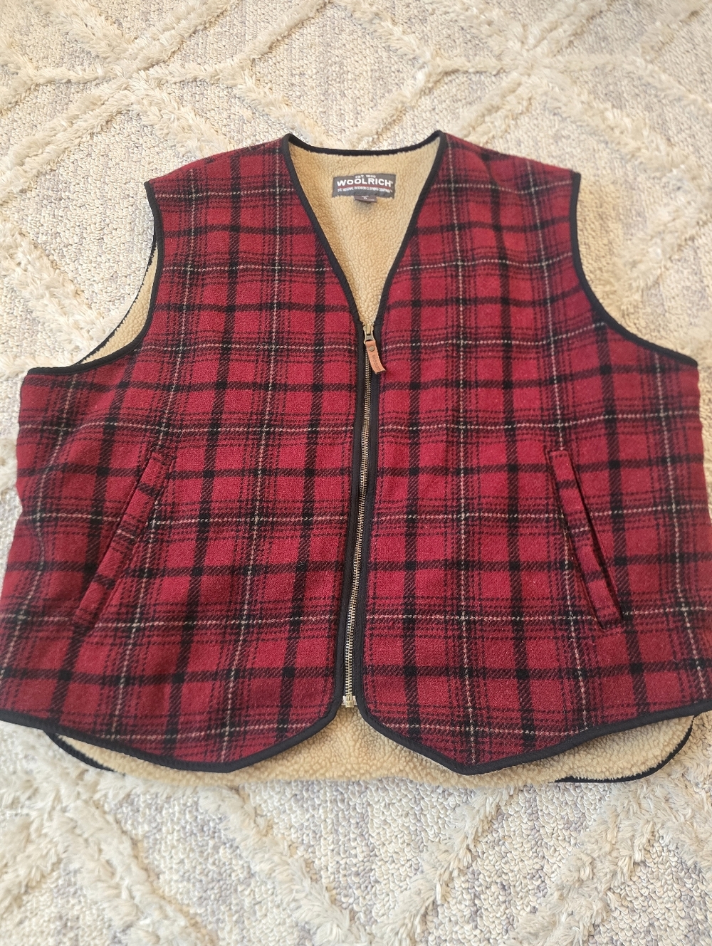Woolrich Zip Up Fleece Lined Buffalo Plaid Wool Mens Vest XL Red Outdoor Hunter